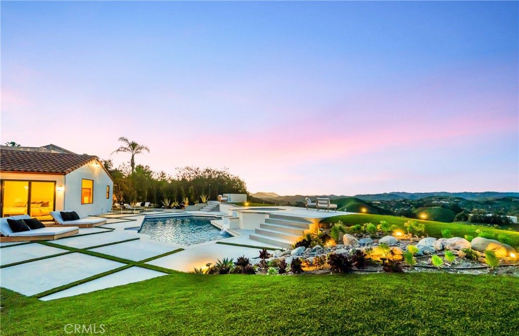 Image 12 of property listing at 24247 Park Granada, Calabasas, CA 91302