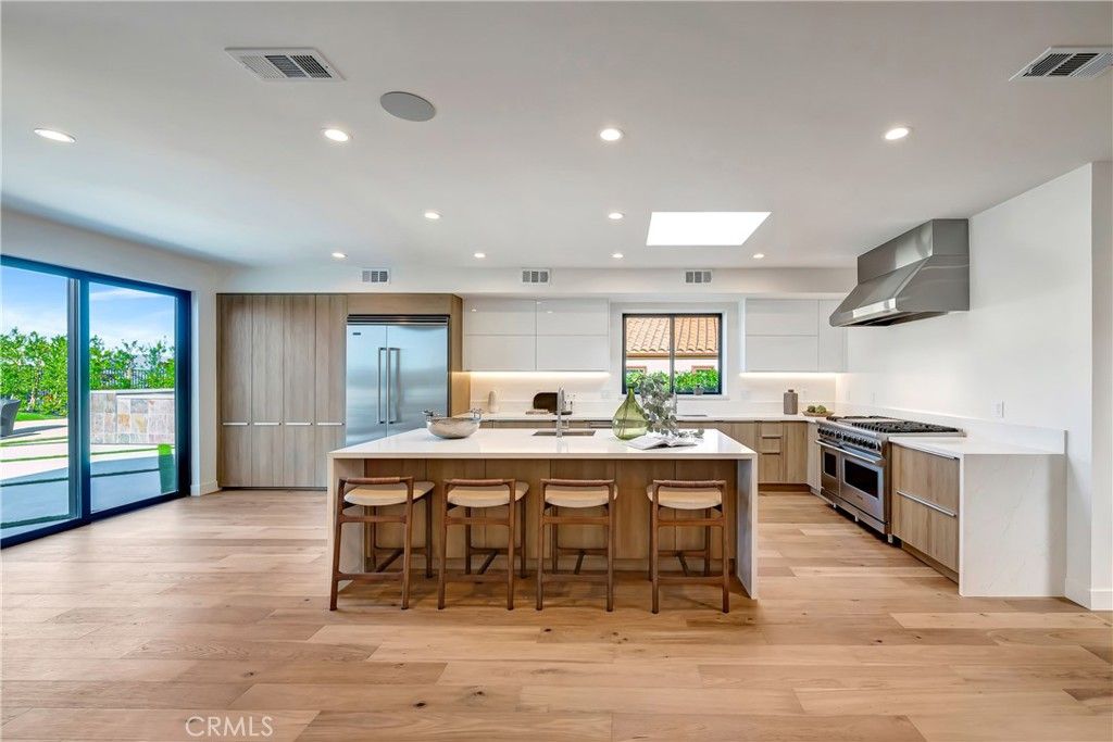 Image 2 of property listing at 24247 Park Granada, Calabasas, CA 91302