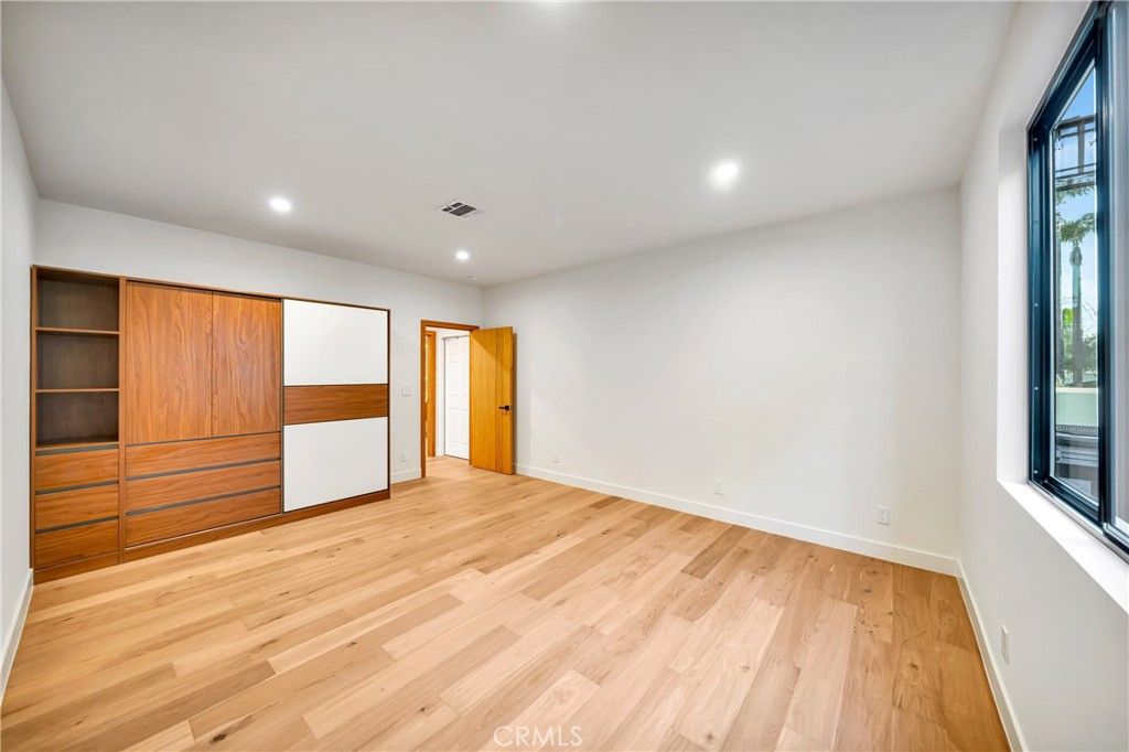 Image 30 of property listing at 24247 Park Granada, Calabasas, CA 91302