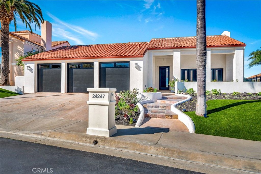 Image 6 of property listing at 24247 Park Granada, Calabasas, CA 91302