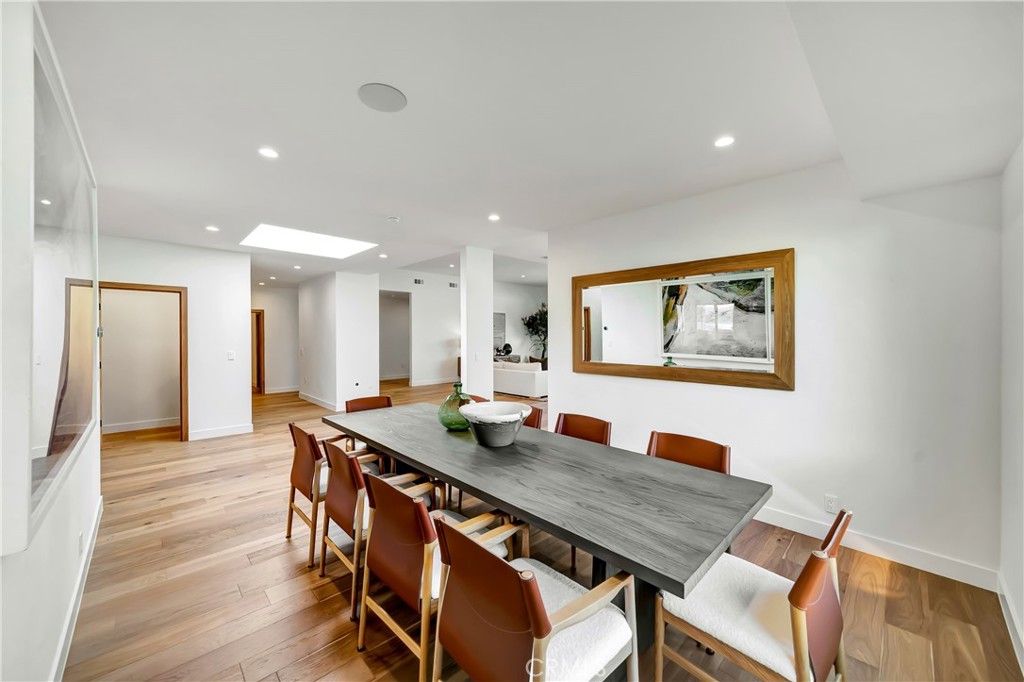 Image 8 of property listing at 24247 Park Granada, Calabasas, CA 91302