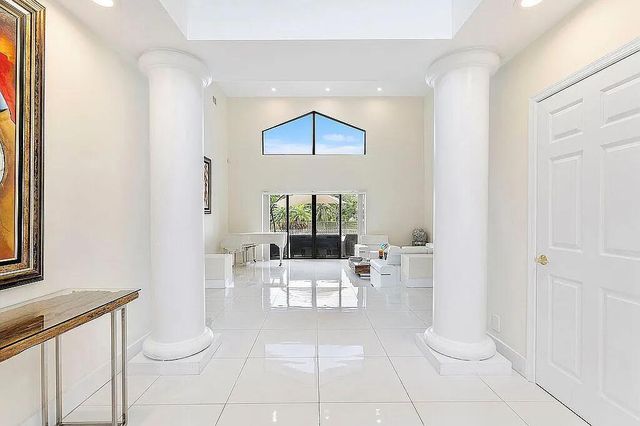 4551 NW 26th Place, Boca Raton, FL 33434