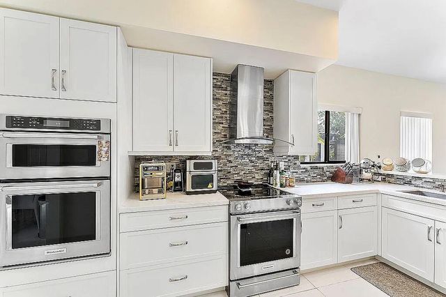 4551 NW 26th Place, Boca Raton, FL 33434