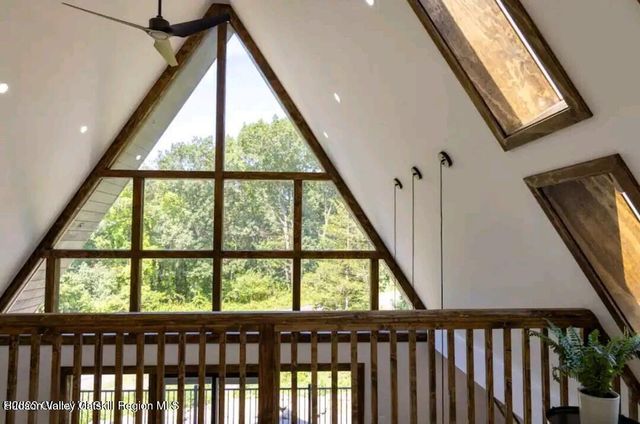 686 Green Lake Road, Athens, NY 12015