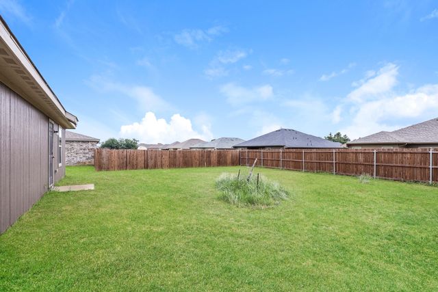 2708 William Street, Mabank, TX 75147