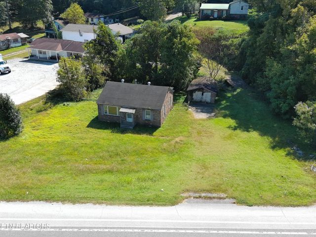 2301 Roane State Hwy, Harriman, TN 37748