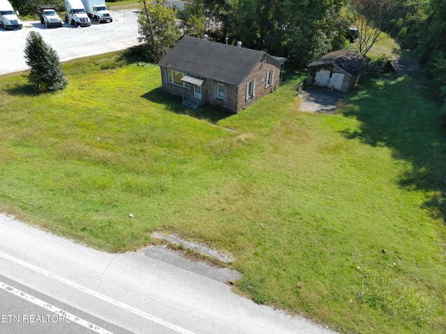 2301 Roane State Hwy, Harriman, TN 37748