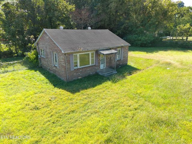 2301 Roane State Hwy, Harriman, TN 37748