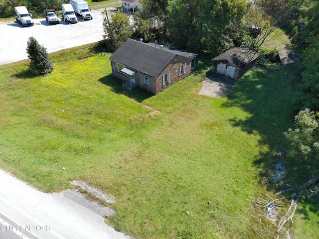 2301 Roane State Hwy, Harriman, TN 37748