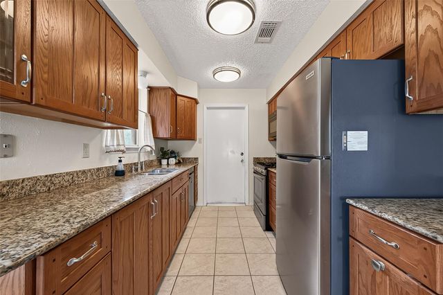 4235 Prairie Meadow Drive, Katy, TX 77449