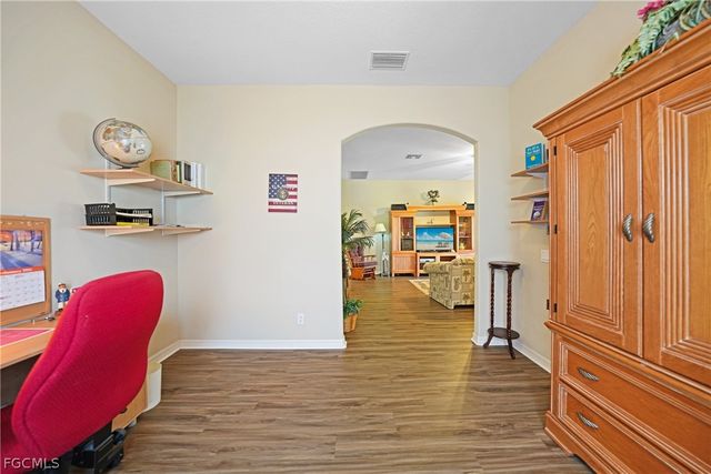 2454 Blackburn CIR, Cape Coral, FL 33991