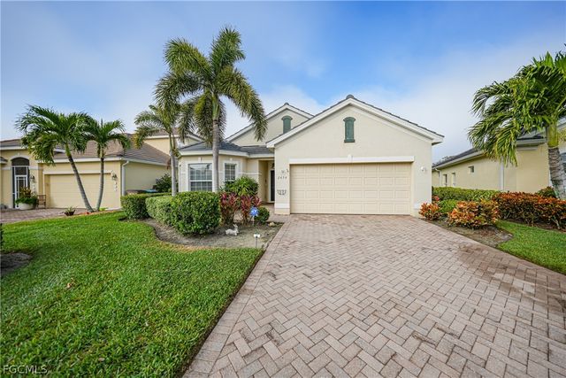 2454 Blackburn CIR, Cape Coral, FL 33991