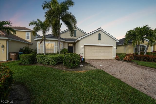 2454 Blackburn CIR, Cape Coral, FL 33991
