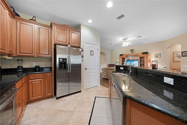 2454 Blackburn CIR, Cape Coral, FL 33991