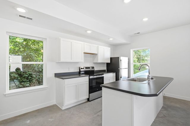 603 N 4TH ST 102, Columbia, MO 65201