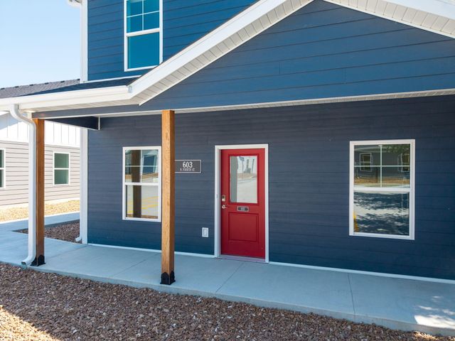 603 N 4TH ST 102, Columbia, MO 65201