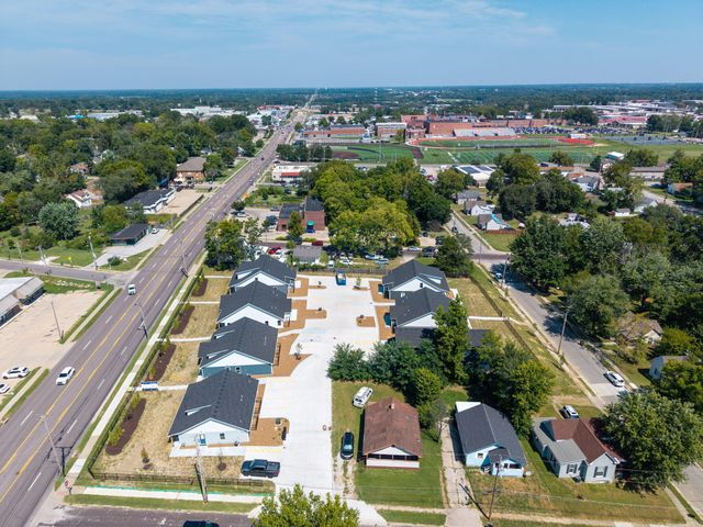 603 N 4TH ST 102, Columbia, MO 65201