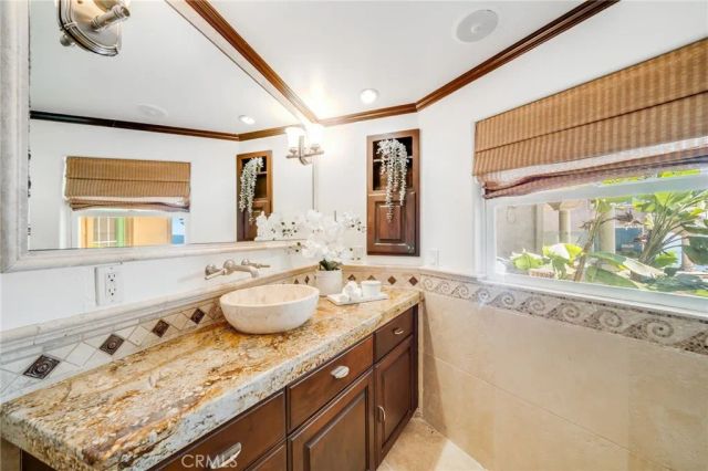 31272 Ceanothus Drive, Laguna Beach, CA 92651