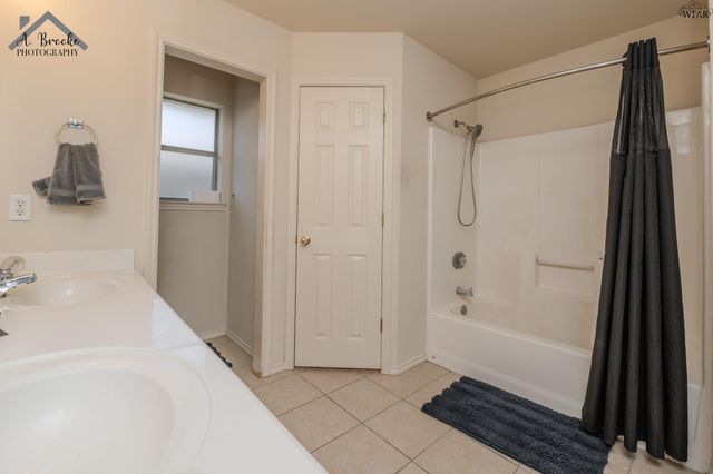 5450 CARLSON STREET, Wichita Falls, TX 76302