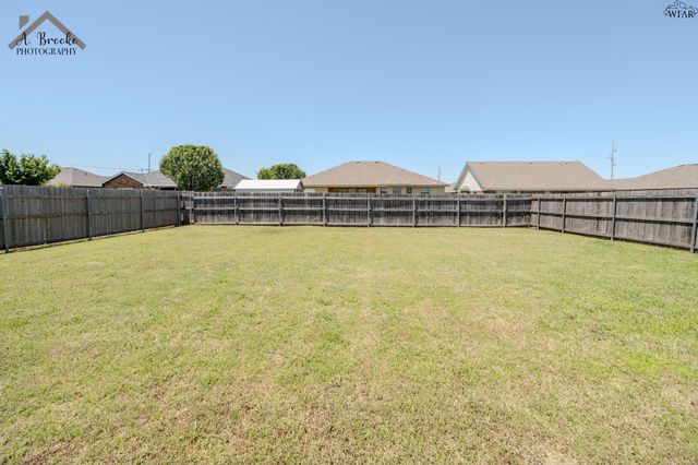 5450 CARLSON STREET, Wichita Falls, TX 76302