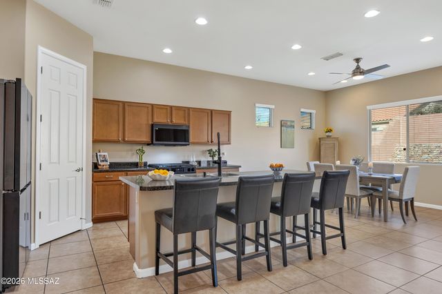 5460 W Thornscrub Road, Marana, AZ 85658