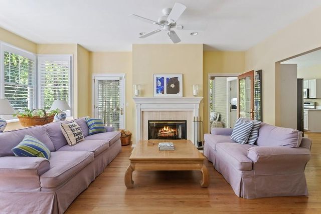 18590 Forest Beach Drive, New Buffalo, MI 49117