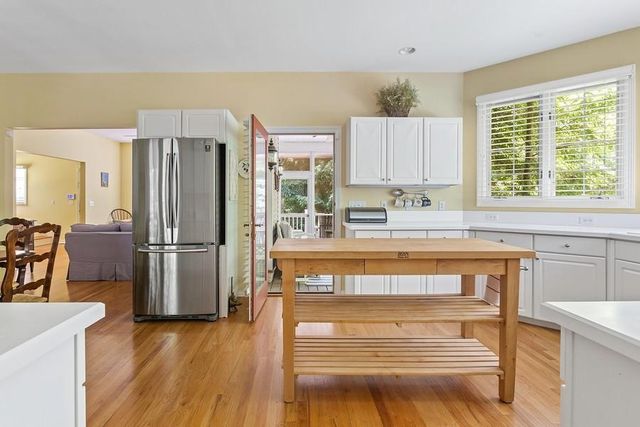 18590 Forest Beach Drive, New Buffalo, MI 49117