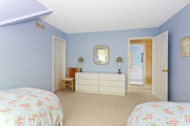 18590 Forest Beach Drive, New Buffalo, MI 49117