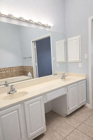 6825 Bellehaven Drive, Plano, TX 75023