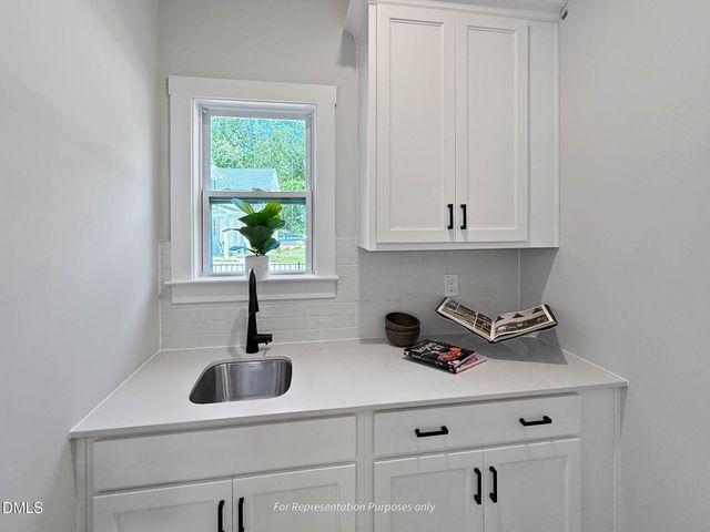 77 Sunset Ridge Drive, Fuquay Varina, NC 27526