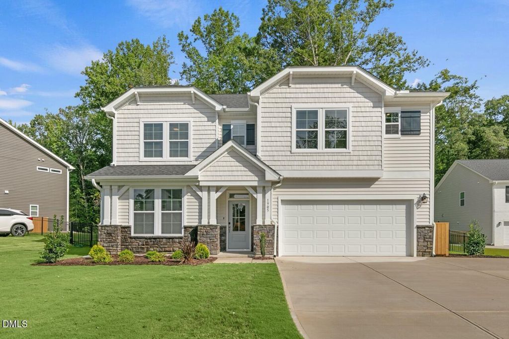77 Sunset Ridge Drive, Fuquay Varina, NC 27526