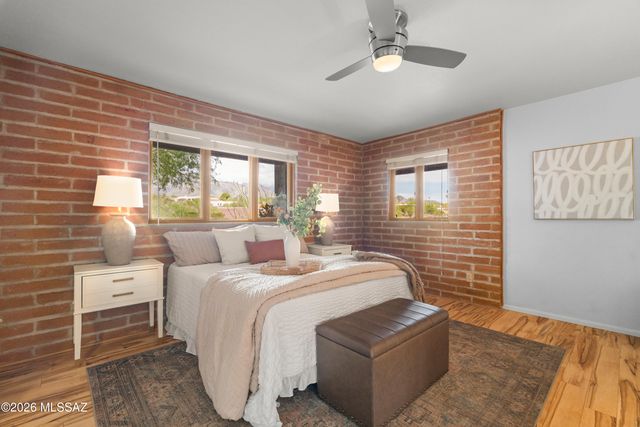 5036 N Calle Bosque, Tucson, AZ 85718