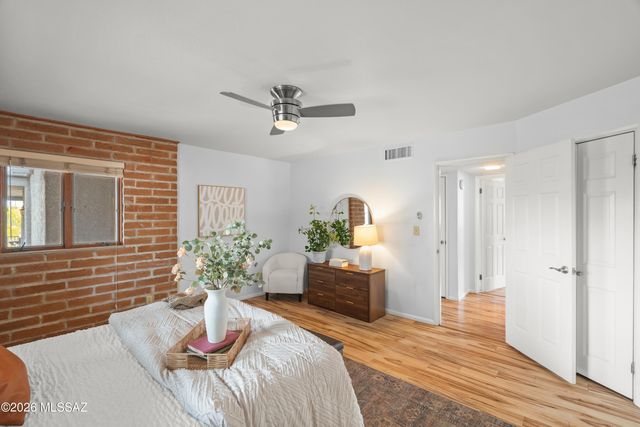 5036 N Calle Bosque, Tucson, AZ 85718