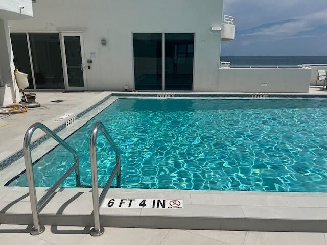 3407 S Ocean Boulevard 10D, Highland Beach, FL 33487