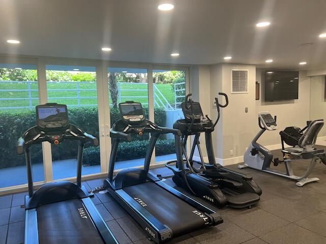 3407 S Ocean Boulevard 10D, Highland Beach, FL 33487