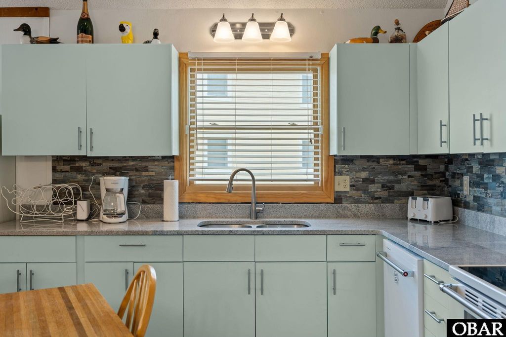 Image 17 of property listing at 138 Rakiock Court Lot 53, Duck, NC 27949