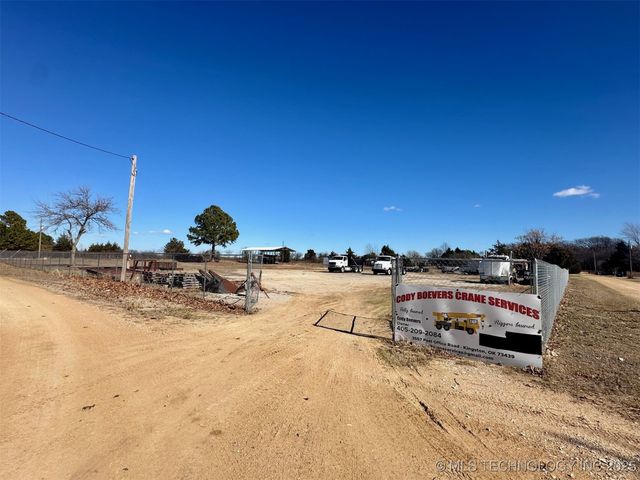 12296 Pineview Circle, Kingston, OK 73439