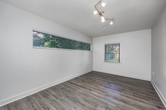 2624 Crouchwood Road, Little Rock, AR 72207