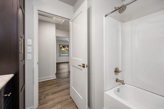 2624 Crouchwood Road, Little Rock, AR 72207