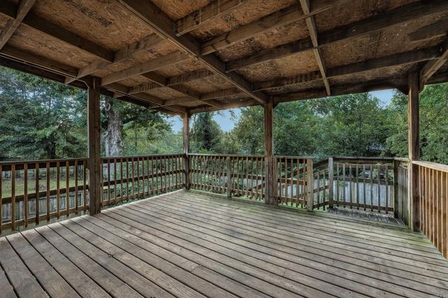 2624 Crouchwood Road, Little Rock, AR 72207