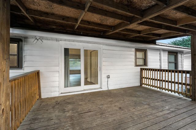 2624 Crouchwood Road, Little Rock, AR 72207