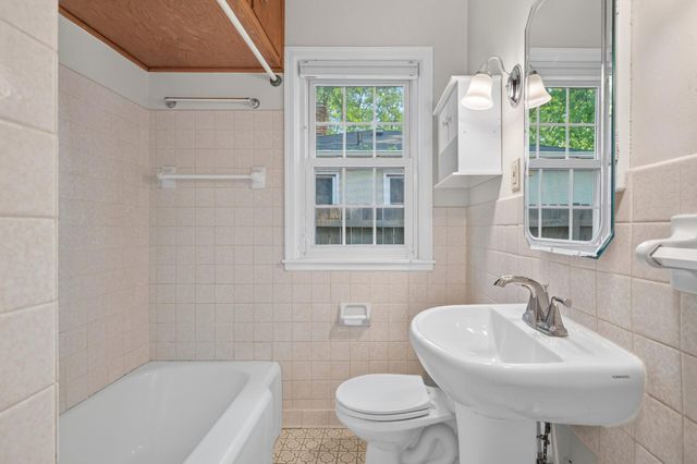 7506 Emerson Avenue S, Richfield, MN 55423