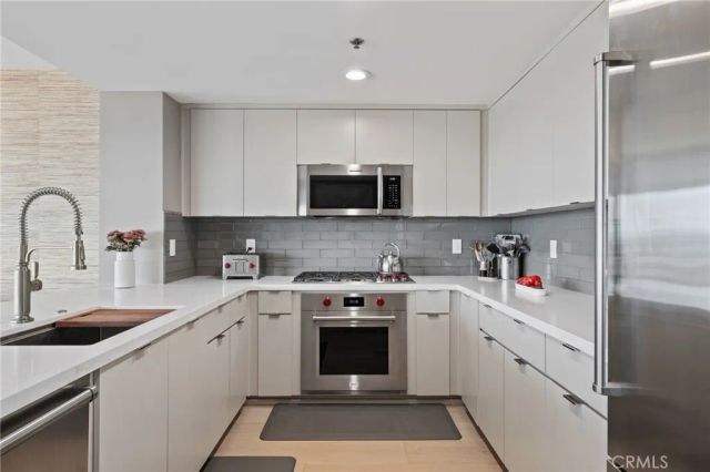 411 W Seaside 1103, Long Beach, CA 90802