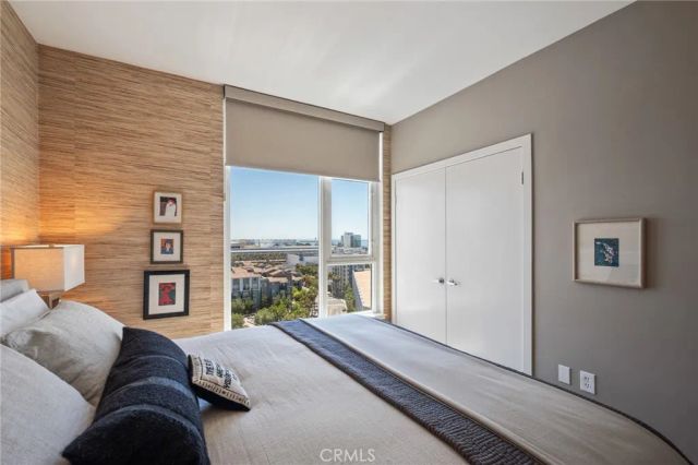 411 W Seaside 1103, Long Beach, CA 90802