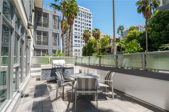 411 W Seaside 1103, Long Beach, CA 90802