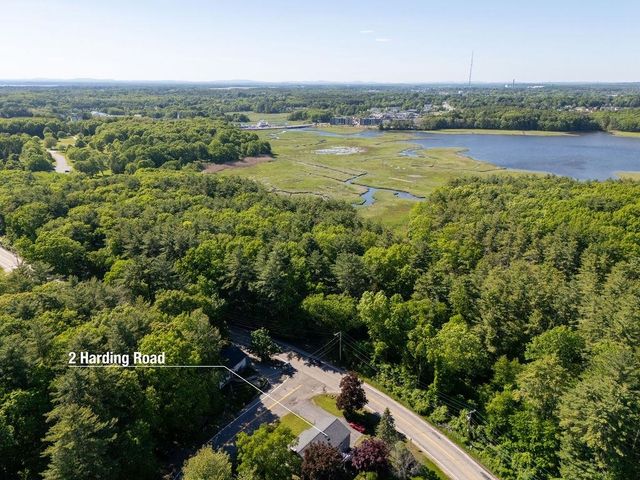 2 Harding Road, Portsmouth, NH 03801