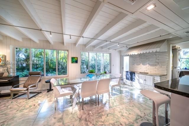 9118 NE 5th Ave, Miami Shores, FL 33138