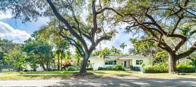 9118 NE 5th Ave, Miami Shores, FL 33138