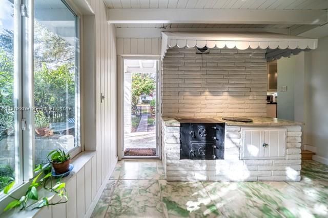 9118 NE 5th Ave, Miami Shores, FL 33138