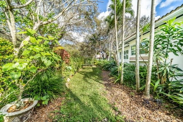 9118 NE 5th Ave, Miami Shores, FL 33138